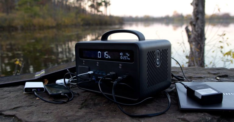 Test de l'Anker PowerHouse II 800 : le meilleur ami du campeur